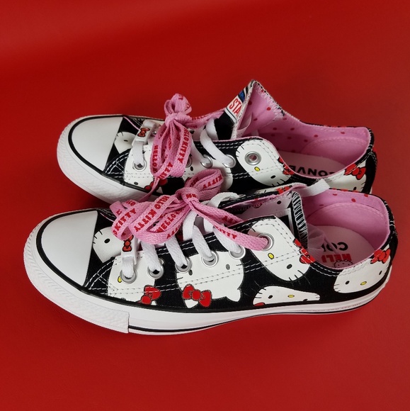 CONVERSE x HELLO KITTY Shoes 162947C Wms Sz 5.5 - Picture 2 of 8